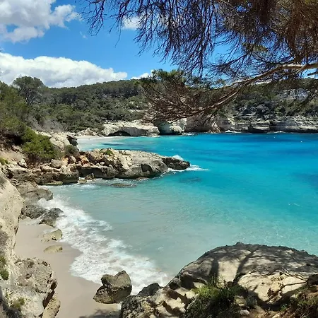 Andreu I A Un Paso De La Playa Cala Galdana (Menorca)