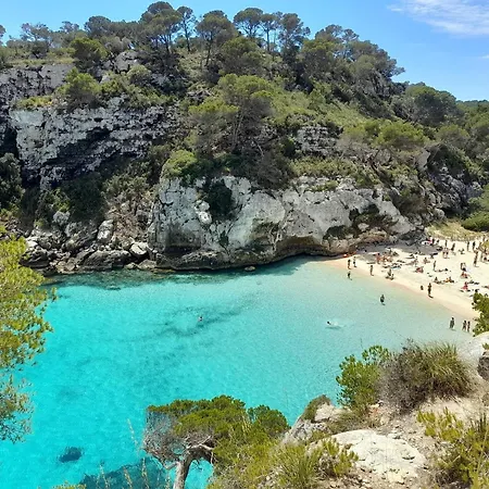 Andreu I A Un Paso De La Playa Cala Galdana (Menorca)